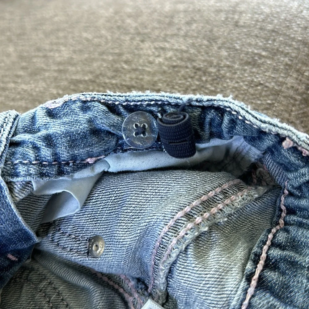 Gymboree Girls Size 5 Blue Denim Heart Pockets Bermuda Shorts Raw